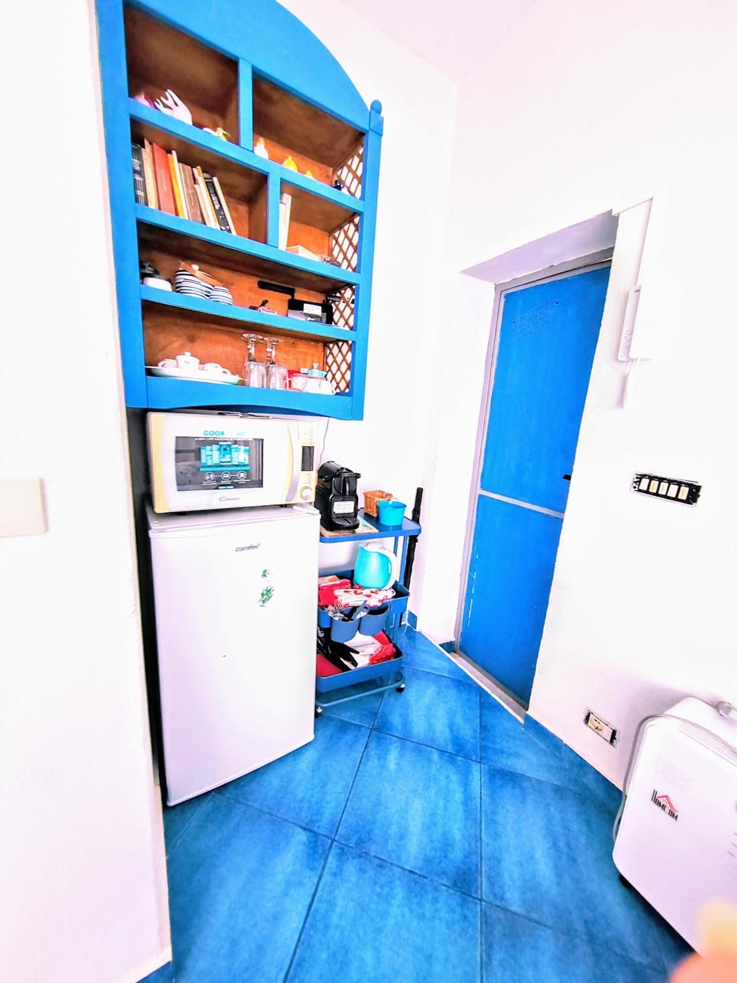 Casa Lego Small Room With Terrace 나폴리 외부 사진